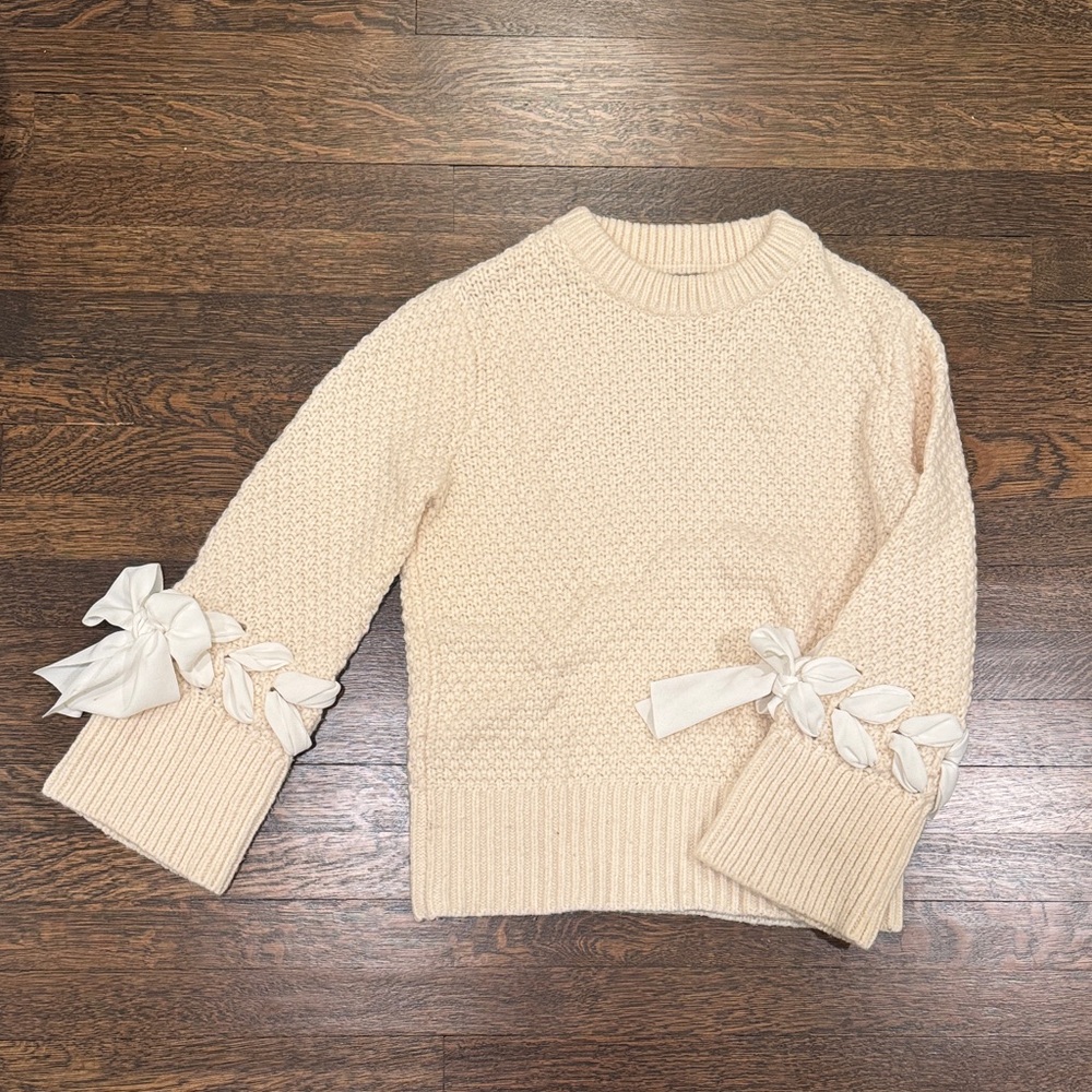 Club Monaco Cream Wool Sweater with Bow Accents